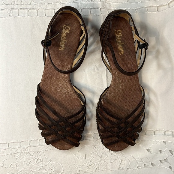 Skechers Leather Strappy Flat Sandals Brown. Womens . S. 8 1/2. - Picture 5 of 11